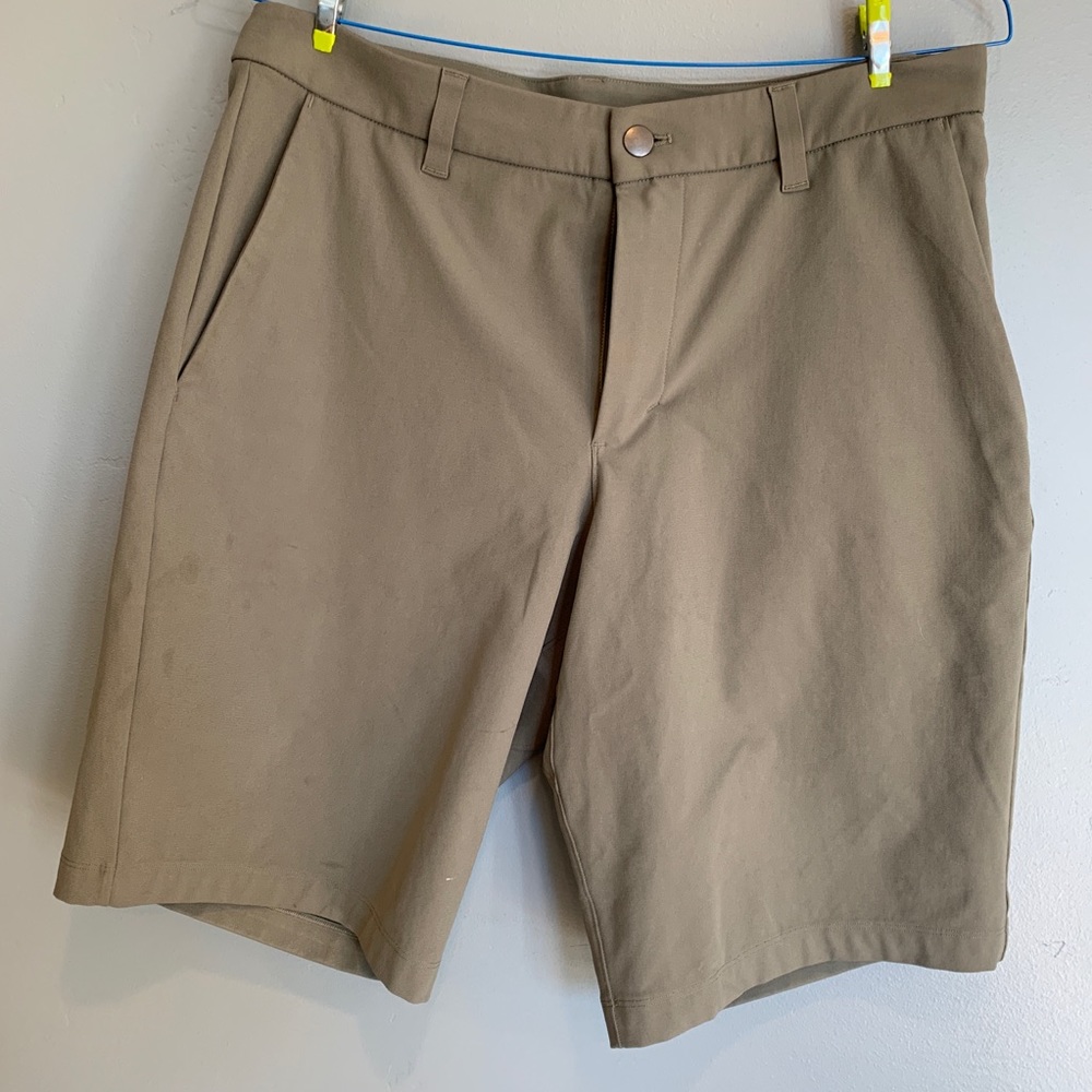 Lululemon Commission shorts 32 11” inseam